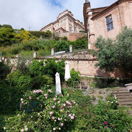 Il Giardino Di Olivia Apartment Guarene ภายนอก รูปภาพ
