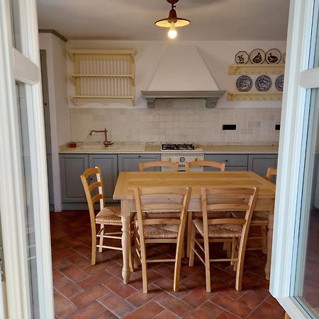 Il Giardino Di Olivia Apartment Guarene ภายนอก รูปภาพ
