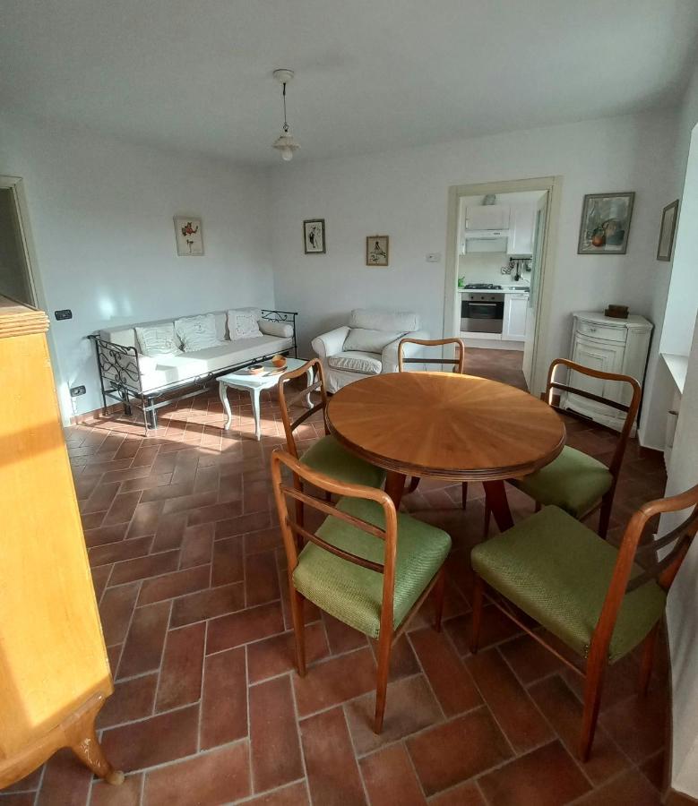 Il Giardino Di Olivia Apartment Guarene ภายนอก รูปภาพ