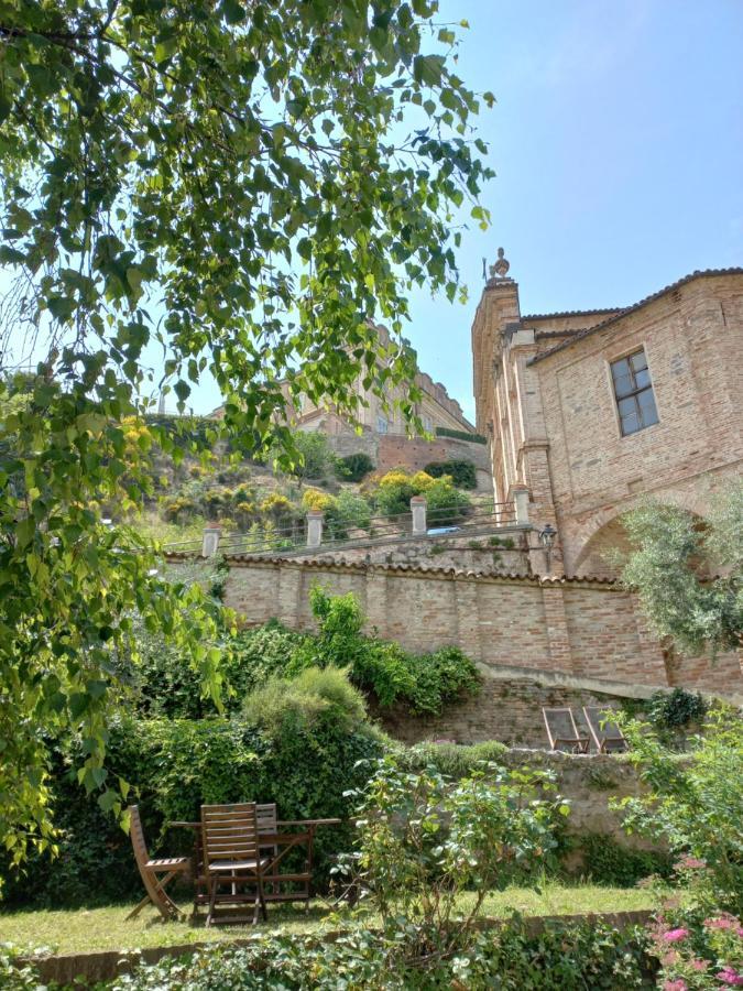 Il Giardino Di Olivia Apartment Guarene ภายนอก รูปภาพ