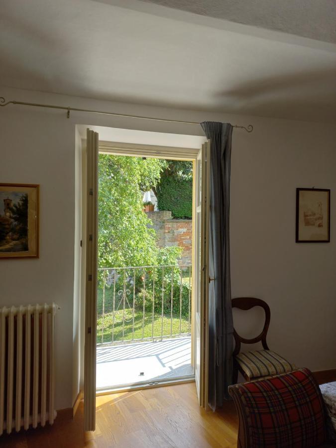 Il Giardino Di Olivia Apartment Guarene ภายนอก รูปภาพ